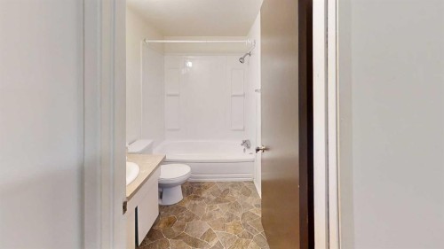 203-9807 108 Avenue, Grande Prairie, AB 