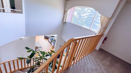 10010 89 Street Nw, Peace River, AB - Indoor Photo Showing Other Room