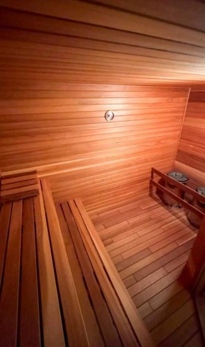 10010 89 Street Nw, Peace River, AB - Indoor Photo Showing Other Room