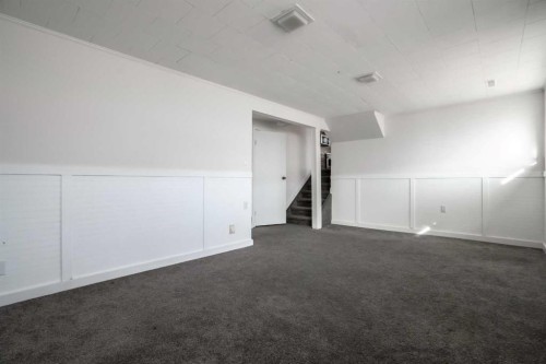 8126 95 St, Peace River, AB - Indoor Photo Showing Other Room