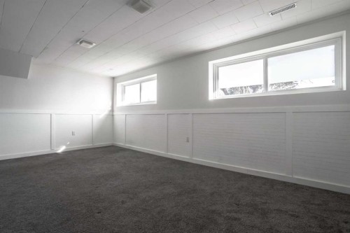 8126 95 St, Peace River, AB - Indoor Photo Showing Other Room