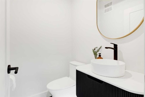 7938 Willow Grove Way, Rural Grande Prairie No. 1, County Of, AB - Indoor Photo Showing Bathroom