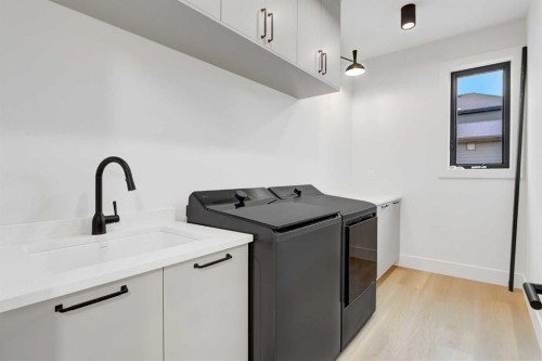 7938 Willow Grove Way, Rural Grande Prairie No. 1, County Of, AB - Indoor Photo Showing Laundry Room