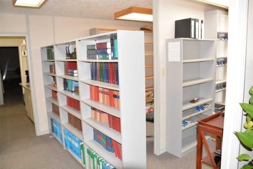 9910 97 Avenue, Peace River, AB 