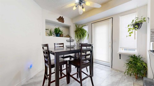 9105 109 Avenue, Grande Prairie, AB - Indoor Photo Showing Dining Room
