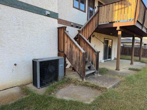 7305 96 Street, Peace River, AB - Outdoor With Exterior