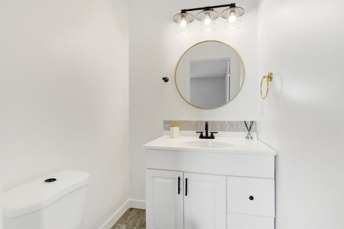 11228 107 Avenue, Fairview, AB - Indoor Photo Showing Bathroom