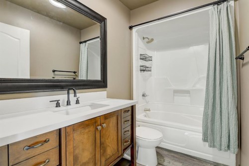 11228 107 Avenue, Fairview, AB - Indoor Photo Showing Bathroom