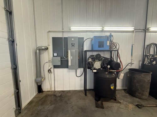 9802 97 Street, La Crete, AB 