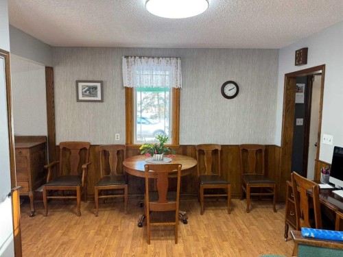 241023 Hwy 2, Rural Peace No. 135, M.D. Of, AB - Indoor Photo Showing Dining Room