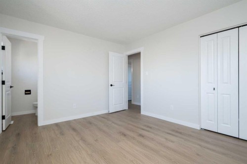 8001 Poplar Drive, Grande Prairie, AB - Indoor Photo Showing Other Room