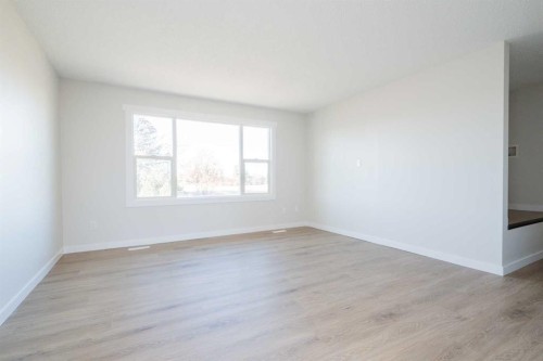 8001 Poplar Drive, Grande Prairie, AB - Indoor Photo Showing Other Room