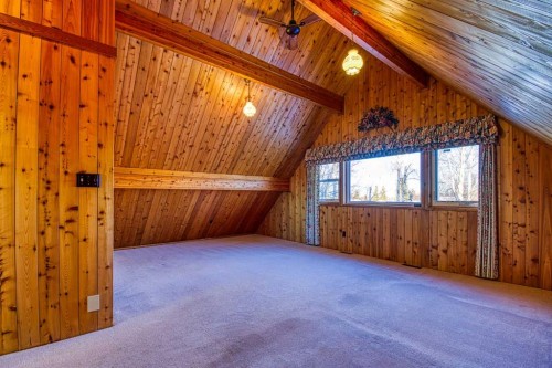 745 Cedar Street, Beaverlodge, AB - Indoor Photo Showing Other Room