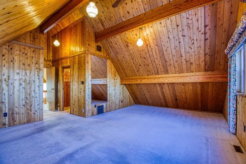 745 Cedar Street, Beaverlodge, AB - Indoor Photo Showing Other Room