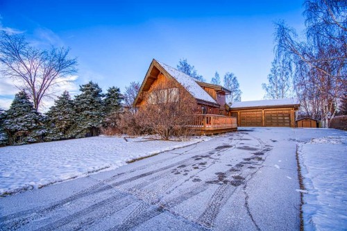 745 Cedar Street, Beaverlodge, AB - Outdoor