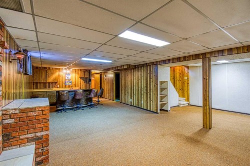 745 Cedar Street, Beaverlodge, AB - Indoor Photo Showing Other Room