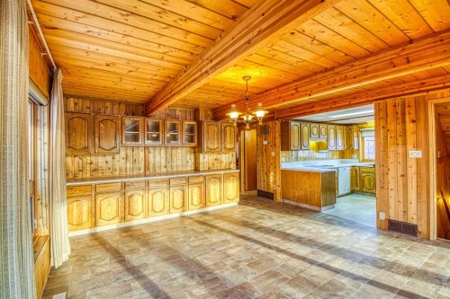 745 Cedar Street, Beaverlodge, AB - Indoor Photo Showing Other Room