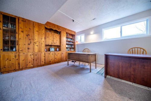 11822 96 Street, Grande Prairie, AB - Indoor Photo Showing Other Room