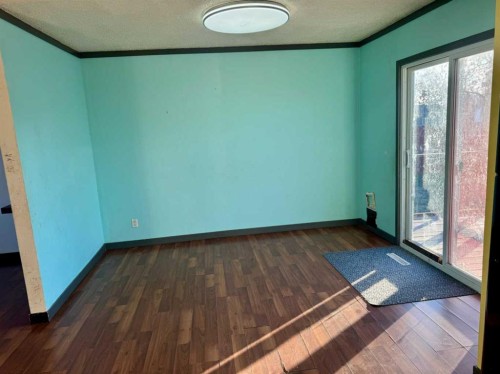 5004 35 Avenue, Valleyview, AB - Indoor Photo Showing Other Room