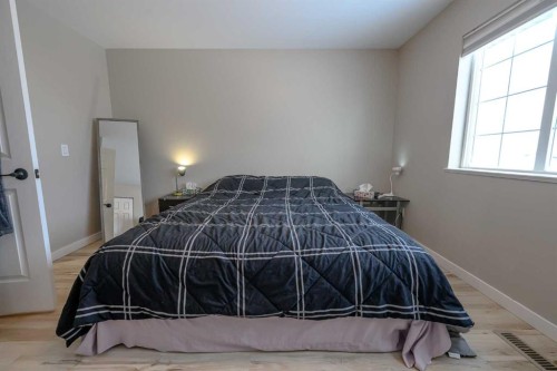 7204 105 Street, Grande Prairie, AB - Indoor Photo Showing Bedroom
