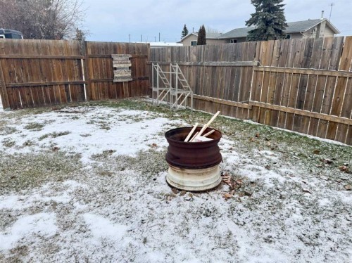 5104 Cote Ave, Donnelly, AB - Outdoor