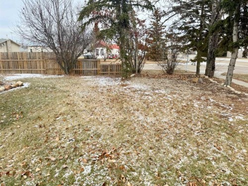 5104 Cote Ave, Donnelly, AB - Outdoor