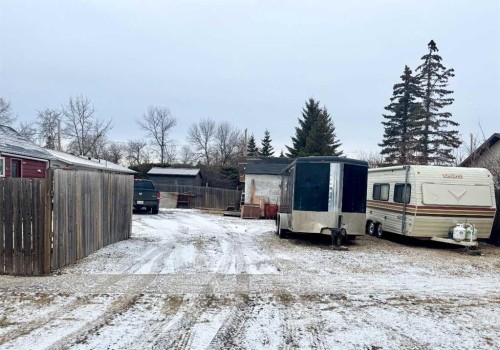 5104 Cote Ave, Donnelly, AB - Outdoor