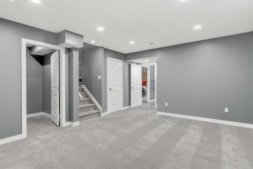 9413 88A Street, Grande Prairie, AB - Indoor Photo Showing Other Room