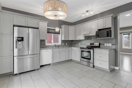 9413 88A Street, Grande Prairie, AB - Indoor Photo Showing Kitchen With Stainless Steel Kitchen