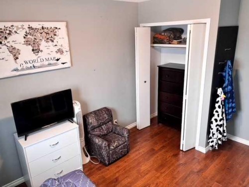 8210 104 Avenue, Peace River, AB - Indoor