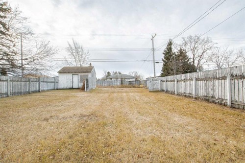 4614 52 Avenue, Valleyview, AB - Outdoor