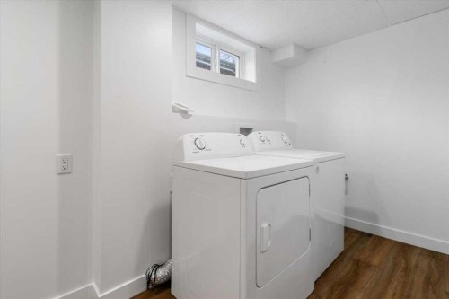 6906 97 Street, Grande Prairie, AB - Indoor Photo Showing Laundry Room