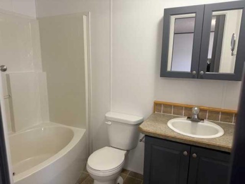 209 Mawdsley Crescent, Grande Cache, AB - Indoor Photo Showing Bathroom