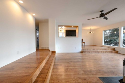 9938 87 Avenue, Grande Prairie, AB - Indoor Photo Showing Other Room