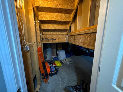 12010 105 Street, Grande Prairie, AB - Indoor Photo Showing Other Room