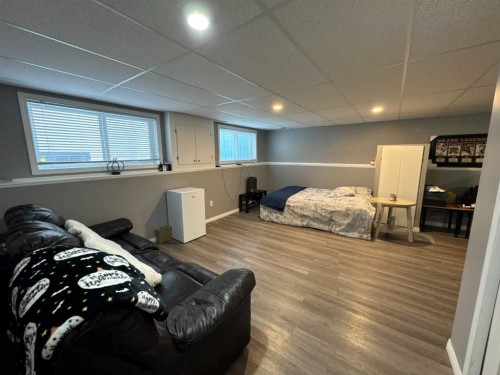 12010 105 Street, Grande Prairie, AB - Indoor Photo Showing Bedroom