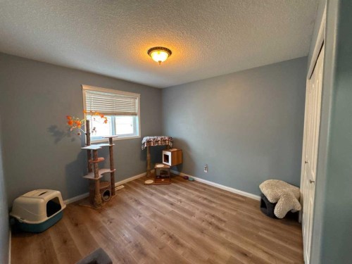 12010 105 Street, Grande Prairie, AB - Indoor