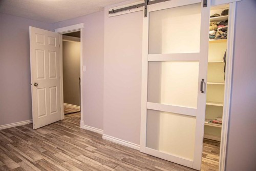 4 Black Spruce Drive, High Level, AB - Indoor Photo Showing Other Room