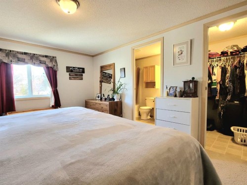 5201 51 Avenue, Valleyview, AB 