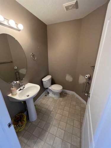 31 Pinnacle Boulevard, Grande Prairie, AB 