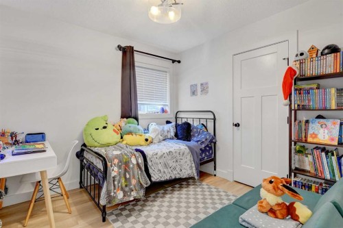 10609 114A Street, Grande Prairie, AB - Indoor Photo Showing Bedroom