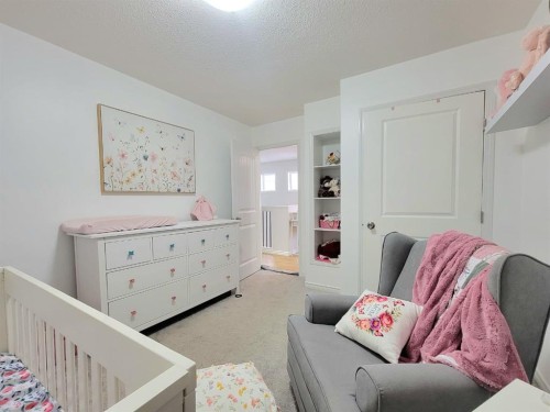 10242 85A Street, Grande Prairie, AB - Indoor Photo Showing Bedroom