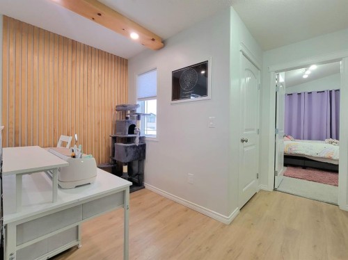 10242 85A Street, Grande Prairie, AB - Indoor