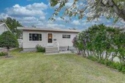 9513 105 Avenue  Grande Prairie, AB T8V 1G5