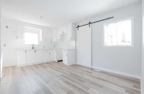 9513 105 Avenue, Grande Prairie, AB - Indoor Photo Showing Kitchen