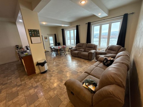 235044 821A Township, Rural Peace No. 135, M.D. Of, AB - Indoor Photo Showing Living Room