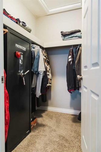 11206 81 Avenue, Grande Prairie, AB - Indoor With Storage