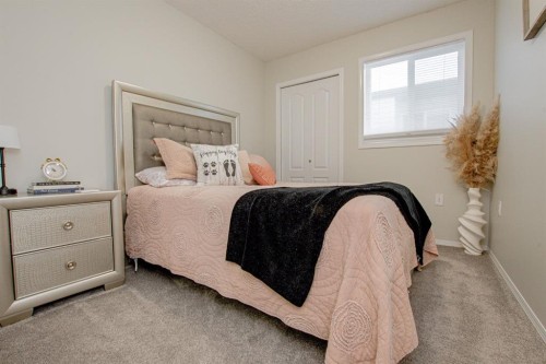 8825 65 Avenue, Grande Prairie, AB - Indoor Photo Showing Bedroom