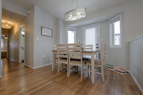 8825 65 Avenue, Grande Prairie, AB - Indoor Photo Showing Dining Room
