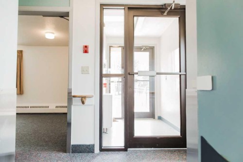 5230 44 Avenue, Spirit River, AB - Indoor Photo Showing Other Room